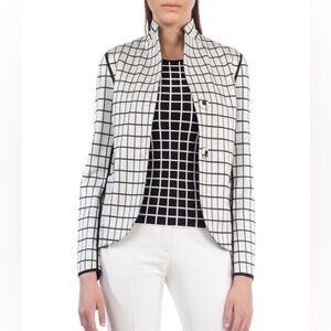 LIKE NEW! Akris Punto Plaid Print / Black Reversible Jacket